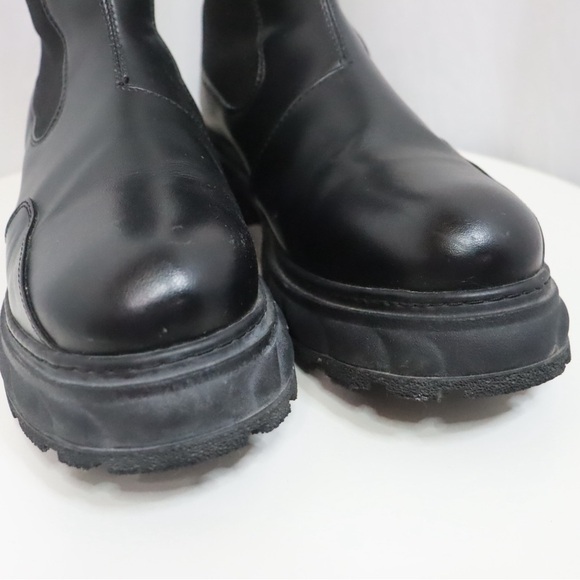 VIRÓN Black Paradigm Boots - Picture 13 of 16